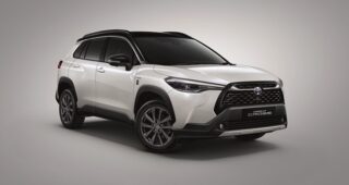 ใหม่ New Toyota CROSS รุ่นพิเศษฉลองครบรอบ 60 ปี 2022-2023 ราคา โตโยต้า ครอส ตารางผ่อน-ดาวน์