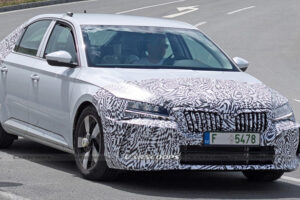 Skoda Superb ใหม่ ! Sedan ตัวท็อป ถูกพบขณะทดสอบ แต่ยังไม่ใช่ตัวถังเวอร์ชันการผลิตจริง ก่อนเตรียมเปิดตัวปี 2023