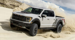 2023 Ford F-150 Raptor R เปิดตัวพร้อมเครื่องยนต์ V8 5.2 ลิตร 700 แรงม้า จาก Mustang Shelby GT500 เริ่มต้นที่ 4,000,000.-