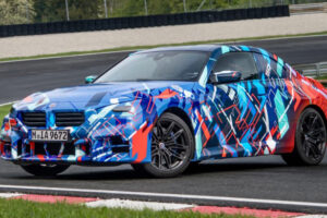 All-New BMW M2 จะมาพร้อมระบบขับเคลื่อน 4 ล้อ เครื่องยนต์เบนซิน 6 สูบ 3.0 ลิตร เตรียมเปิดตัว 12 ตุลาคมนี้