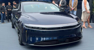 Lucid Air Sapphire ซีดานไฟฟ้า แรงสุดในโลก เปิดตัวแล้ว! ขุมพลังมอเตอร์ไฟฟ้า 3 ตัว 1,200 แรงม้า เตรียมเปิดจอง 23 สิงหาคมนี้ เริ่มต้นที่ 8,895,000.-