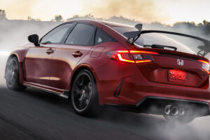 Honda Civic Type R ปี 2023 เผยรายละเอียดทั้งหมด ให้กำลังสุด 315 แรงม้า พร้อมวางจำหน่ายที่สหรัฐอเมริกา ในช่วงฤดูใบไม้ร่วงนี้