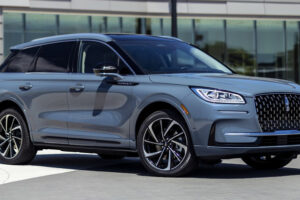 2023 Lincoln Corsair โฉมใหม่ ! พร้อมอัปเกรดเทคโนโลยี และสีตัวถังใหม่ เริ่มต้นที่ 1,400,000.-