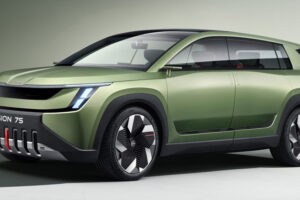 Skoda ทุ่มงบหลายพันล้านดอลลาร์ พัฒนารถยนต์ EV ตั้งเป้าเปิดตัว 3 รุ่นใหม่ ภายในปี 2026 พร้อมเผยโฉมต้นแบบ Skoda Vision 7S Concept