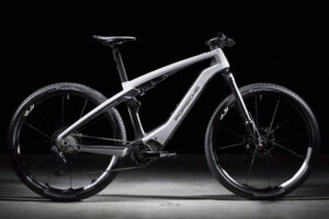 Porsche เปิดตัว eBike Sport และ eBike Cross จักรยานไฟฟ้า 2 รุ่นใหม่ เริ่มต้นที่ 362,000.-