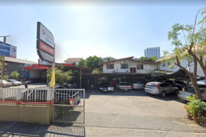 อู่ซ่อมรถ บจก. ฮอนด้า เฮาส์ (Honda House)