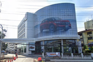 HONDA ลาดยาว