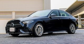 ใหม่ New Mercedes-Benz C 350 e AMG Dynamic 2024-2025 ราคา-ตารางผ่อน-ดาวน์