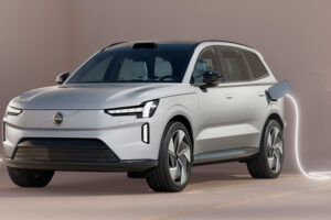 ใหม่ Volvo EX90 รถยนต์ SUV ไฟฟ้า ระดับเรือธง ขนาด 7 ที่นั่ง ขุมพลัง 517 แรงม้า ระยะการขับขี่ 600 กม.