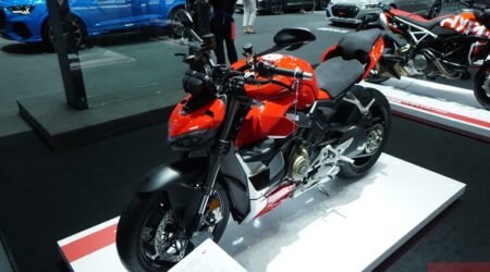 ใหม่ New Ducati Streetfighter V4 2023-2024 ราคา ดูคาติ สตรีตไฟเตอร์ V4 ตารางผ่อน-ดาวน์
