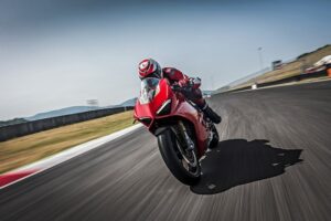 ใหม่ New Ducati Panigale 2023-2024 ราคา ดูคาติ พานิกาเล่ ตารางผ่อน-ดาวน์