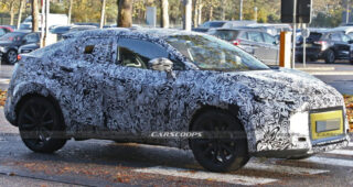 2024 Toyota C-HR เวอร์ชัน EV ? ถูกพบขณะทดสอบเป็นครั้งแรก