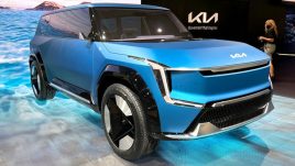 KIA EV9 ปี 2024 ว่าที่ SUV ไฟฟ้ารุ่นใหม่ หลุดข้อมูลสเปกเบื้องต้น พร้อมราคา ก่อนเปิดตัวในปีนี้