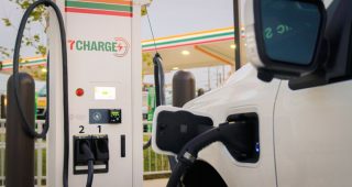 7-Eleven เปิดตัว 7Charge แท่นชาร์จรถ EV แบบ Fast Charge เตรียมขยายให้บริการทั่วอเมริกา และแคนาดา