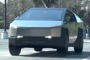 Tesla Cybertruck โผล่ทดสอบในแคลิฟอร์เนีย ดูเหมือนใกล้จะพร้อมผลิตจริงแล้ว