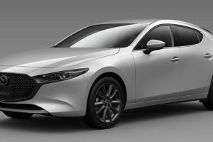 Mazda 3 ใหม่ เปิดตัวในญี่ปุ่น พร้อมสีใหม่ หน้าจอใหญ่ขึ้น จุดชาร์จสมาร์ทโฟนแบบไร้สาย และการอัปเกรดอื่น ๆ