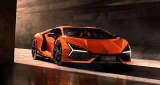 Lamborghini Revuelto รถยนต์ซูเปอร์สปอร์ต Plug-in Hybrid เครื่องยนต์ V12 สมรรถนะสูงรุ่นแรกของโลก