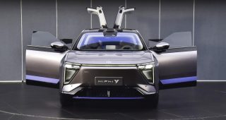 HiPhi Y มาพร้อมประตูแบบ Gull-wing วิ่งได้ถึง 560 กม. ในราคา 1.8 ล้านบาท