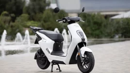 Honda EM 1e ใหม่ Scooter EV ที่ถูกที่สุดของ Honda