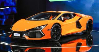 Lamborghini Revuelto ใหม่ ซูเปอร์คาร์ V12 Hybrid HPEV 1,015 แรงม้า บุกตลาดจีนแล้ว