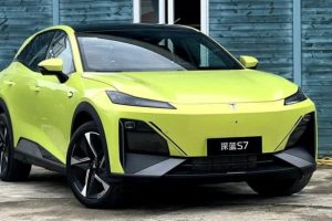 Deepal S7 รถ SUV ขนาดกลางจาก CATL-Huawei-Changan มีทั้งแบบ EV และ EREV เริ่มต้นที่ 729,000.-