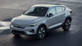 Volvo Cars ประกาศความพร้อมในการจำหน่ายรถไฟฟ้า Volvo C40 และ XC40 Recharge Pure Electric รุ่นขับเคลื่อนล้อหลังในประเทศไทย