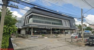 Honda Bigwing โคราช