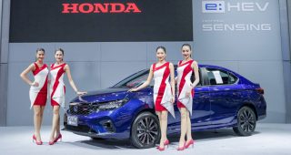 HONDA จัดโปรสุดพิเศษ ดอกเบี้ยเริ่มต้น 0% หรือ ฟรีประกันภัย 1 ปี หรือ ฮอนด้าช่วยผ่อน ในงาน Big Motor Sale 2023