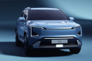 เผยโฉมแล้วที่จีน KIA EV5 รถ SUV ไฟฟ้า 100% ขนาดกะทัดรัด