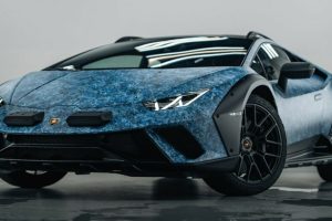 Lamborghini Huracan Sterrato Opera Unica ตัวถังเฉดสสีฟ้าคริสตัลงานแฮนด์เมด ที่ใช้เวลาในการลงสีนานกว่า 370 ชม. 