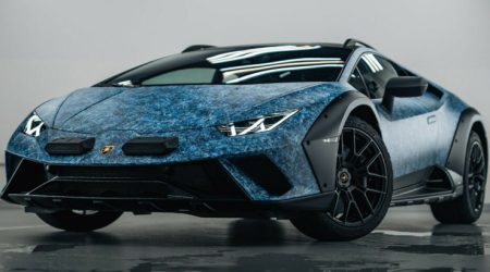 Lamborghini Huracan Sterrato Opera Unica ตัวถังเฉดสสีฟ้าคริสตัลงานแฮนด์เมด ที่ใช้เวลาในการลงสีนานกว่า 370 ชม. 