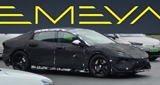 Lotus Emeya รถยนต์ไฟฟ้า คู่แข่ง Porsche Taycan และ Tesla Model S เตรียมเปิดตัว 7 กันยายนนี้