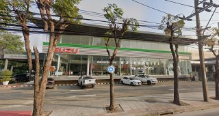 ISUZU ประชาอุทิศ