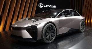 Lexus LF-ZC ต้นแบบรถยนต์ไฟฟ้า BEV เจเนอเรชันใหม่ ที่จะมาในปี 2026