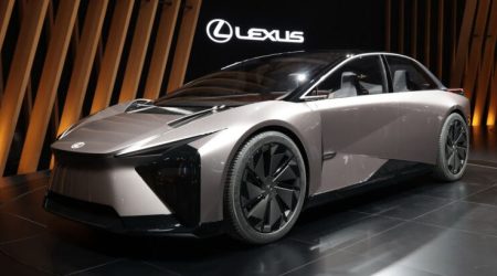 Lexus LF-ZC ต้นแบบรถยนต์ไฟฟ้า BEV เจเนอเรชันใหม่ ที่จะมาในปี 2026