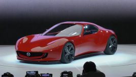 Mazda Iconic SP Concept ร่างต้นแบบ Mazda MX-5 ในอนาคต พร้อมขุมพลัง 2-Rotor Rotary-EV 370 แรงม้า