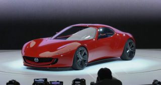 Mazda Iconic SP Concept ร่างต้นแบบ Mazda MX-5 ในอนาคต พร้อมขุมพลัง 2-Rotor Rotary-EV 370 แรงม้า