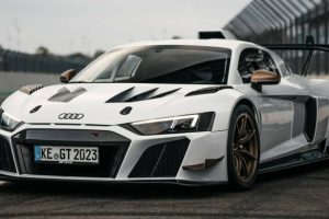 ABT เปลี่ยน Audi R8 ให้เป็นรถแข่ง GT2 สำหรับใช้งานบนท้องถนน ที่ผลิตเพียง 99 คัน ในราคา 23,000,000.-