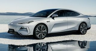 Geely Galaxy E8 "Sedan EV ดีไซน์โฉบเฉี่ยว" วิ่งไกลสุด 665 กม. เตรียมบุกตลาด 17 พฤศจิกายนนี้