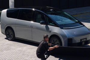 Li Auto Mega รถ MPV ไฟฟ้า ขุมกำลัง 544 แรงม้า แบตเตอรี่ 102.7kWh วิ่งได้ 700 กม./ชาร์จ