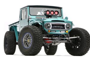 Toyota FJ Bruiser ตัวแต่งออฟโรดสุดตึง ขุมพลัง NASCAR V8 725 แรงม้า ลุยได้ทุกที่