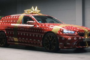2024 BMW M5 Touring (G99) ปล่อยทีเซอร์ธีมคริสต์มาสก่อนเปิดตัว พร้อมขุมกำลัง PHEV มากกว่า 700 แรงม้า
