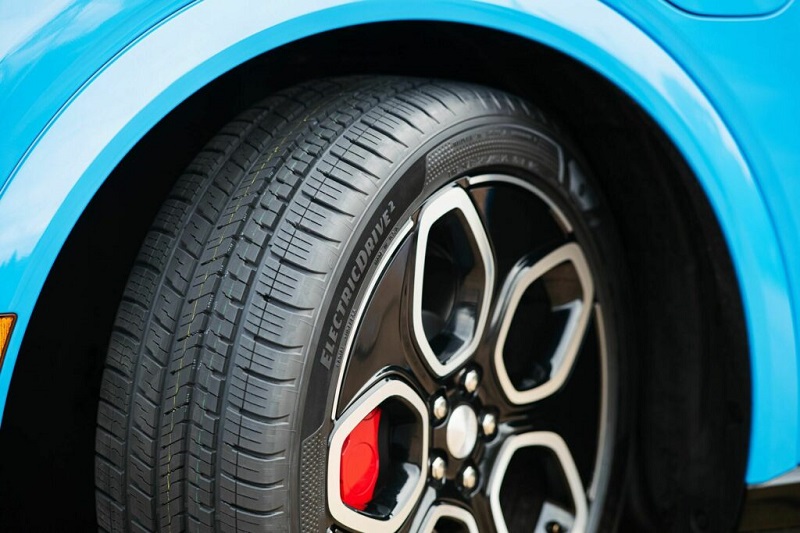 Goodyear เปิดตัว ยางรุ่นใหม่ ElectricDrive 2 สำหรับรถยนต์ไฟฟ้า EV โดยเฉพาะ  เพิ่มการยึดเกาะ และลดเสียงรบกวนที่จะเข้าไปยังห้องโดยสาร - รถใหม่ 2024-2025  รีวิวรถ, ราคารถใหม่, ข่าวรถใหม่, รถยนต์ : รถใหม่ 2024-2025 รีวิวรถ, ราคารถใหม่,  ข่าวรถใหม่, รถยนต์