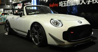 Mazda MX-5 ที่ปรับแต่งให้เป็น Toyota S-FR จากฝีมือของนักศึกษาในญี่ปุ่น