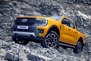 ใหม่ Ford Ranger WILDTRAK V6 ราคา ฟอร์ด เรนเจอร์ ไวลด์แทรค วี 6 ตารางผ่อน-ดาวน์