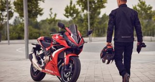 ใหม่ HONDA CBR500R 2023 ราคา ฮอนด้า CBR500R ตารางผ่อน-ดาวน์