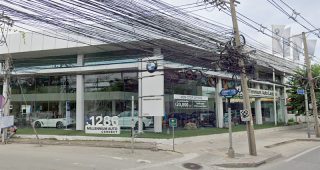 BMW Millennium Auto ลาดพร้าว