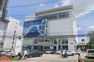 BMW Millennium Auto พระราม 3
