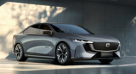 2024 Mazda EZ-6 รถยนต์ไฟฟ้า ที่ใช้แพลตฟอร์มเดียวกับ Deepal L07 เปิดตัวครั้งแรกในประเทศจีน