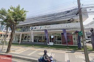 BMW Performance Motors จรัญสนิทวงศ์